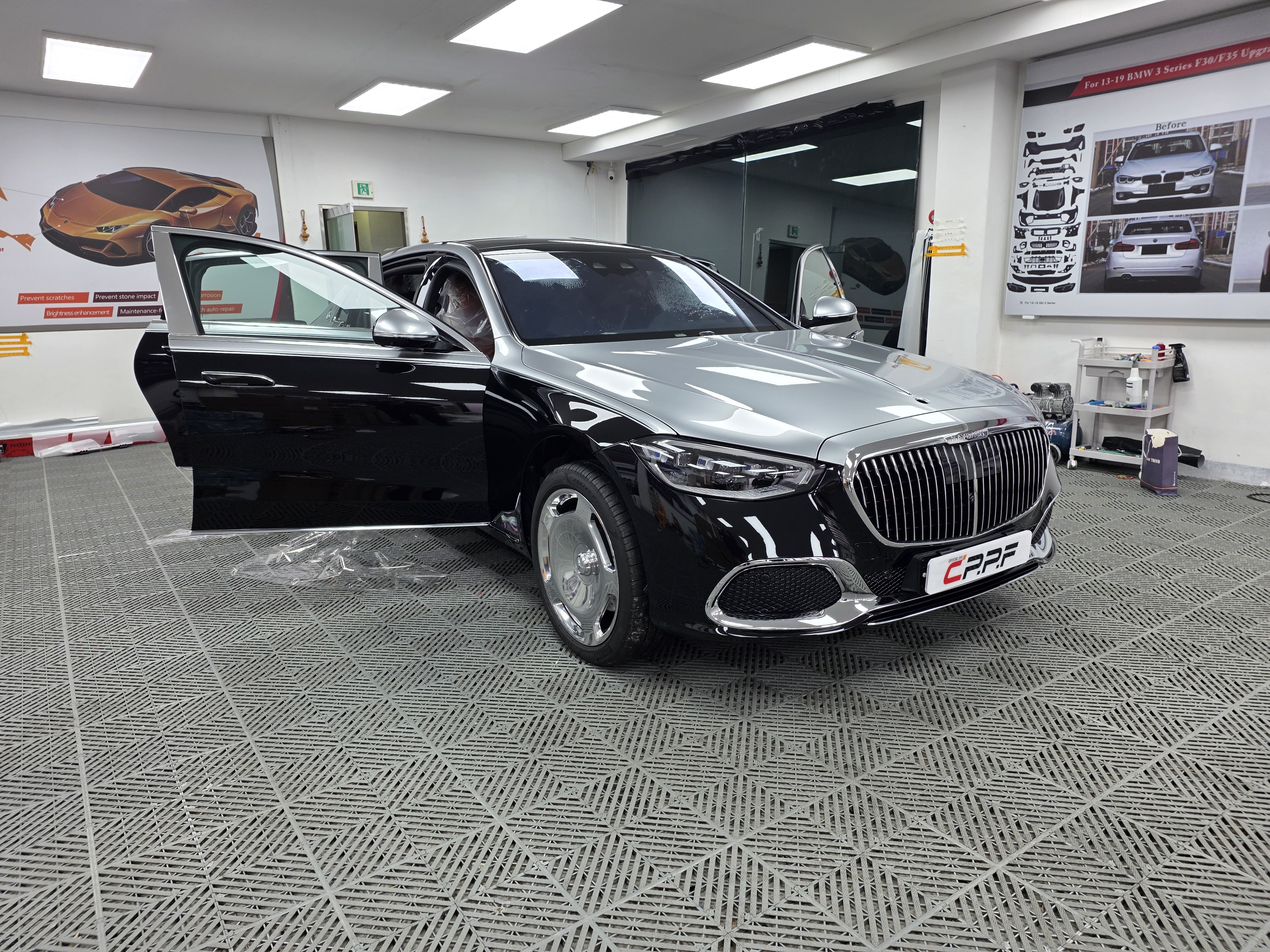 Maybach S-Class · 블랙/실버 투톤